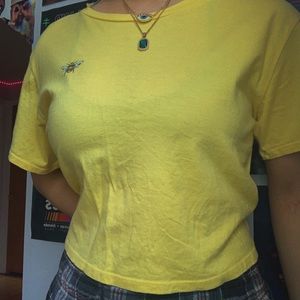 aesthetic bee crop top